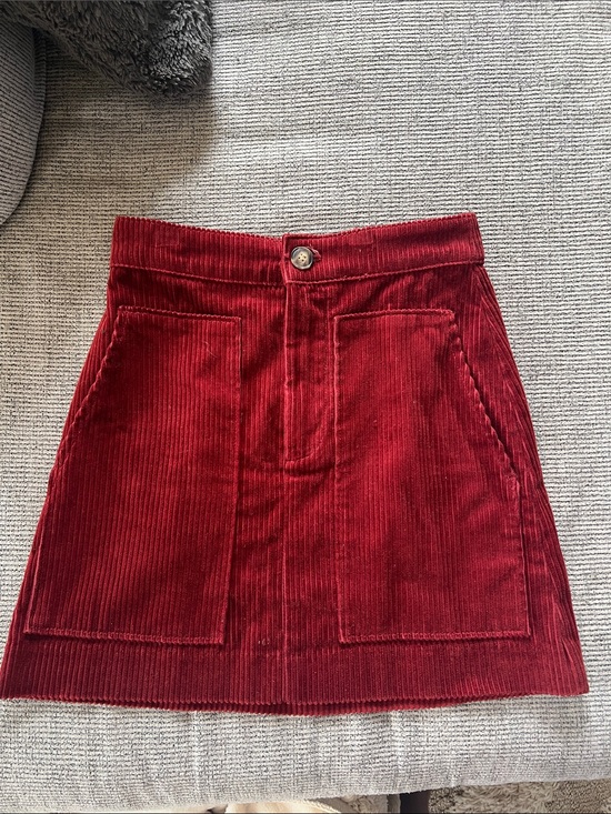 H&M Dresses & Skirts - H&M Deep Red Corduroy Mini Skirt with Front Patch Pockets